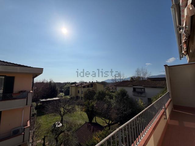 Appartamento in vendita di 128 m² in Via Sarzanello, 70