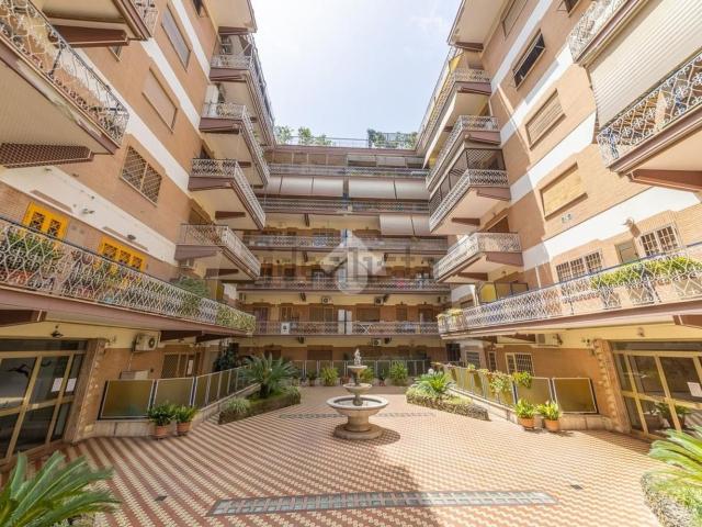 Appartamento in vendita di 128 m² in Via Scipio Sighele, 39