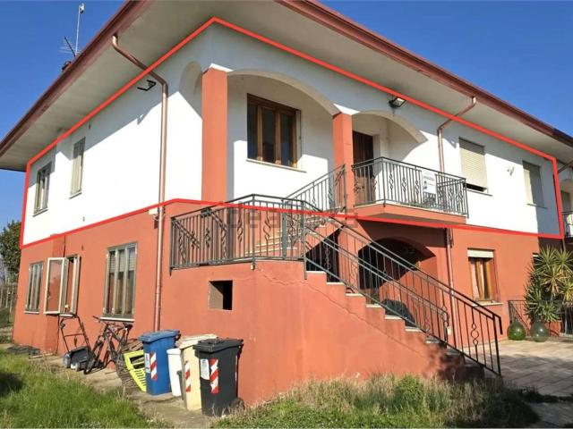 Appartamento in vendita di 128 m² in Via Sega, 28076