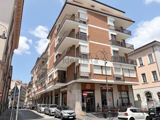 Appartamento in vendita di 128 m² in Via Partenio, 12