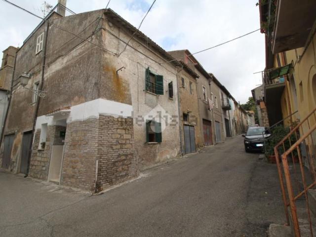 Appartamento in vendita di 128 m² in Via Piave, 5