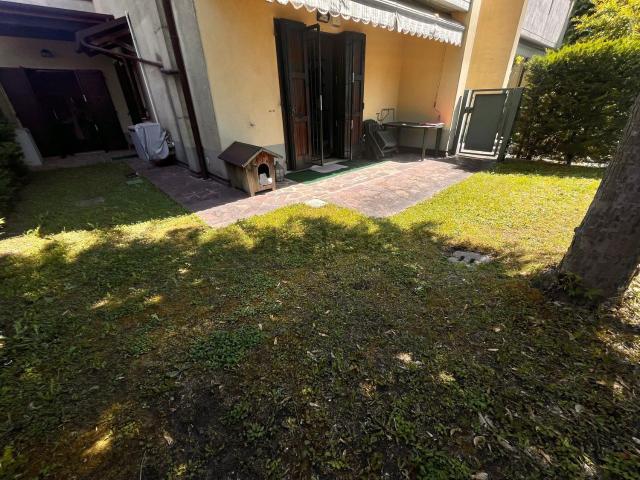 Appartamento in vendita di 128 m² in Via Rodolfo Morandi