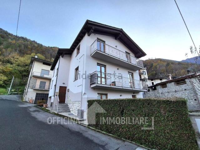 Appartamento in vendita di 128 m² in Via Roma