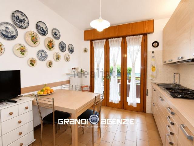 Appartamento in vendita di 128 m² in Via Roma