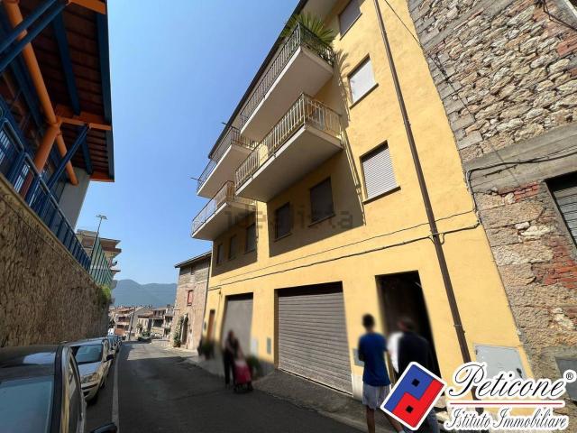 Appartamento in vendita di 128 m² in Via Roma