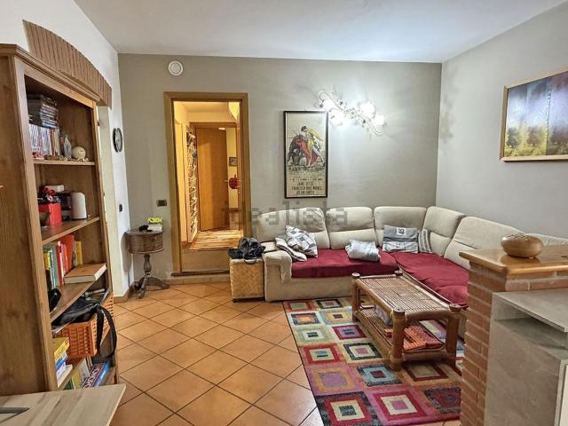 Appartamento in vendita di 128 m² in Via Trieste, 15
