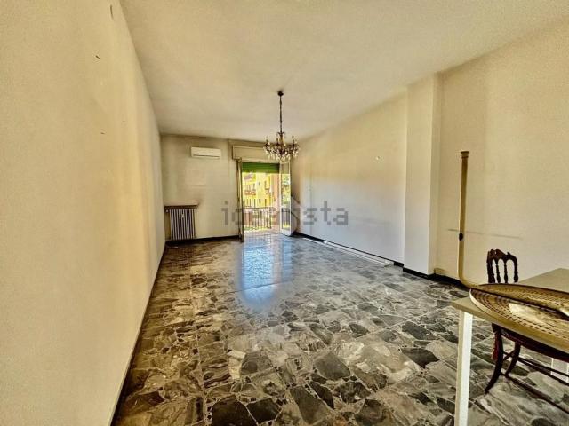 Appartamento in vendita di 128 m² in Viale Umberto I, 28