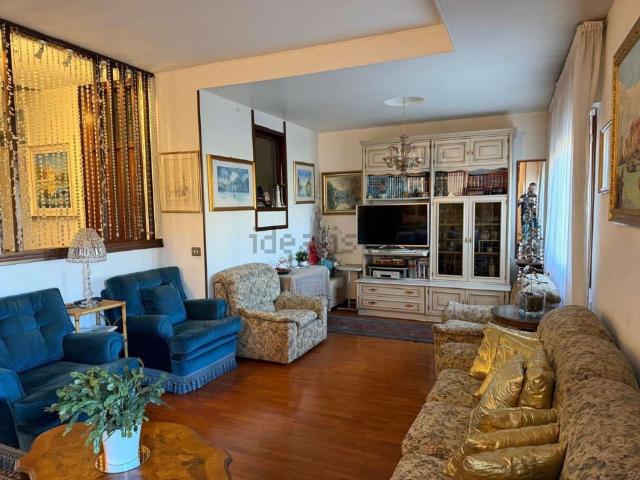 Appartamento in vendita di 128 m² in Piazza Marzabotto