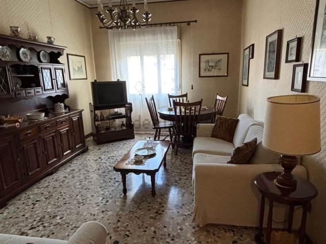 Appartamento in vendita di 128 m² in Piazza Trento, 27