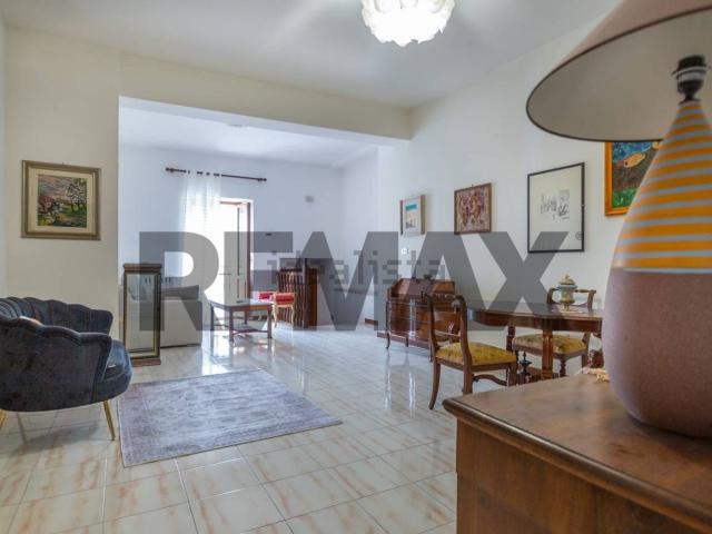 Appartamento in vendita di 129 m² in Via 1 Maggio, 138