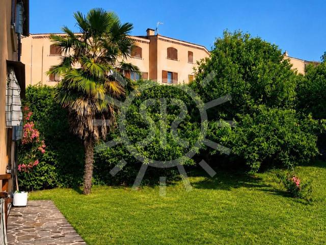 Appartamento in vendita di 129 m² in Via Canovetta