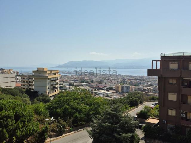 Appartamento in vendita di 129 m² in Via Carrubara