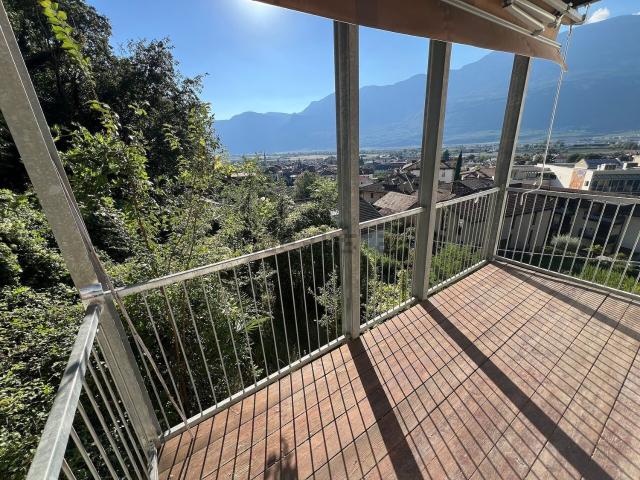 Appartamento in vendita di 129 m² in Via Castel Caldivo, 8