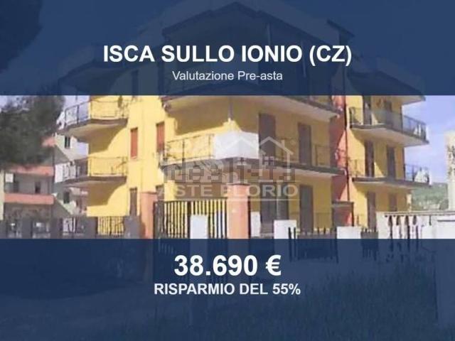 Appartamento in vendita di 129 m² in Via A. Ortona