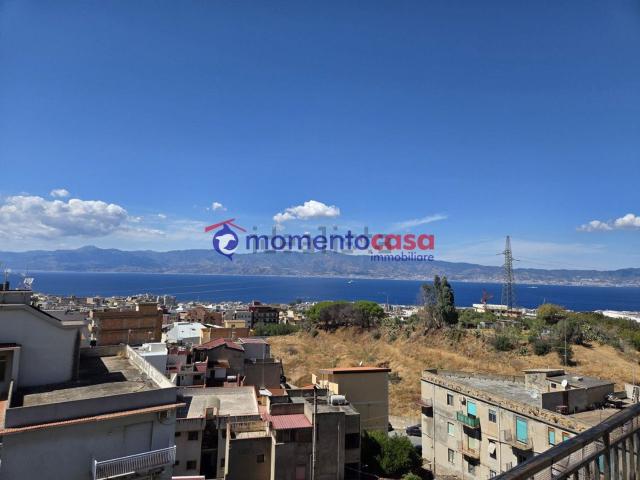 Appartamento in vendita di 129 m² in Via Antonio Caserta, 68