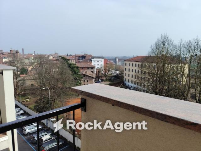 Appartamento in vendita di 129 m² in Via Bonetta Carlo, 7