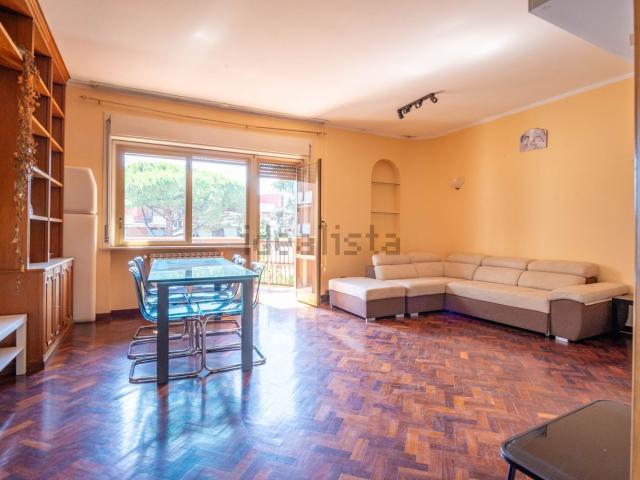 Appartamento in vendita di 129 m² in Via Braccianese Claudia, 58