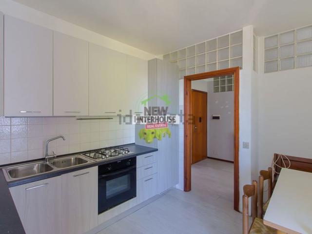 Appartamento in vendita di 129 m² in Via G. Pascoli, 37