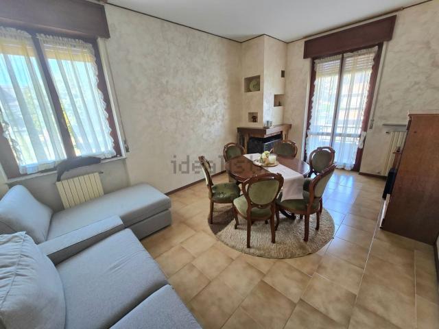 Appartamento in vendita di 129 m² in Via Giulio Bassi
