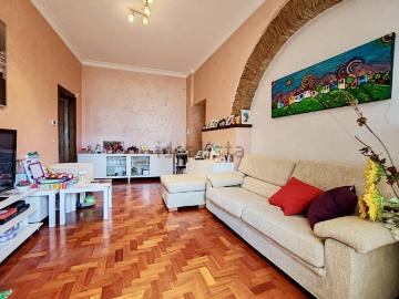 Appartamento in vendita di 129 m² in Via Giuseppe Garibaldi, 119