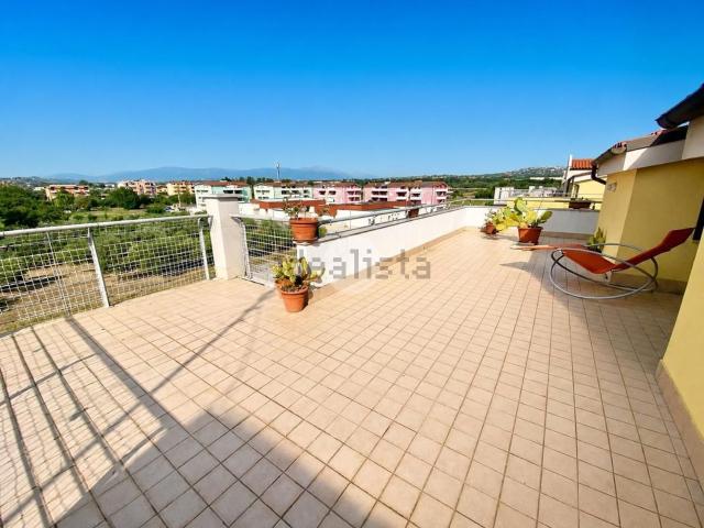 Appartamento in vendita di 129 m² in Via Giuseppe Verdi, 2
