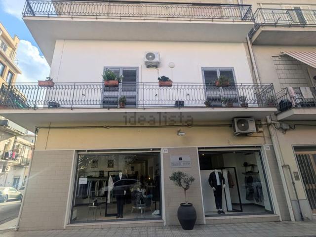 Appartamento in vendita di 129 m² in Via Giuseppe Verdi, 61