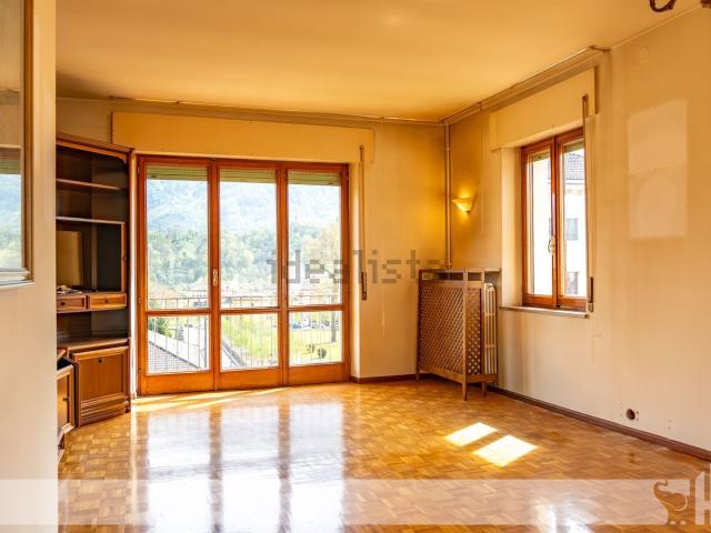 Appartamento in vendita di 129 m² in Via Giovanni Battista Scita, 6
