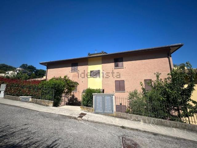 Appartamento in vendita di 129 m² in Via del Gallo, 1