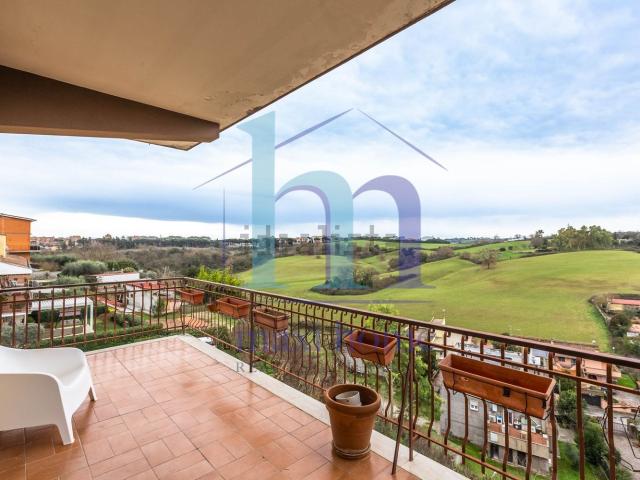 Appartamento in vendita di 129 m² in Via della Riserva di Livia
