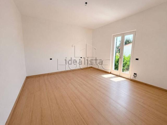 Appartamento in vendita di 129 m² in Via di Bugiana