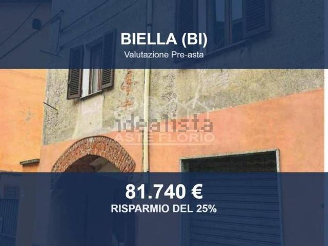 Appartamento in vendita di 129 m² in Via Federico Rosazza, 20