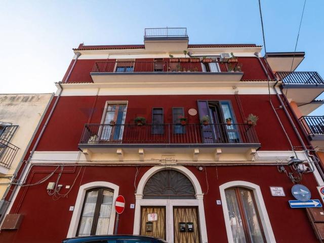 Appartamento in vendita di 129 m² in Via Francesco Strano, 76