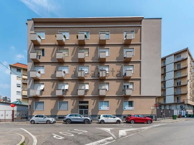 Appartamento in vendita di 129 m² in Via Ivrea, 5