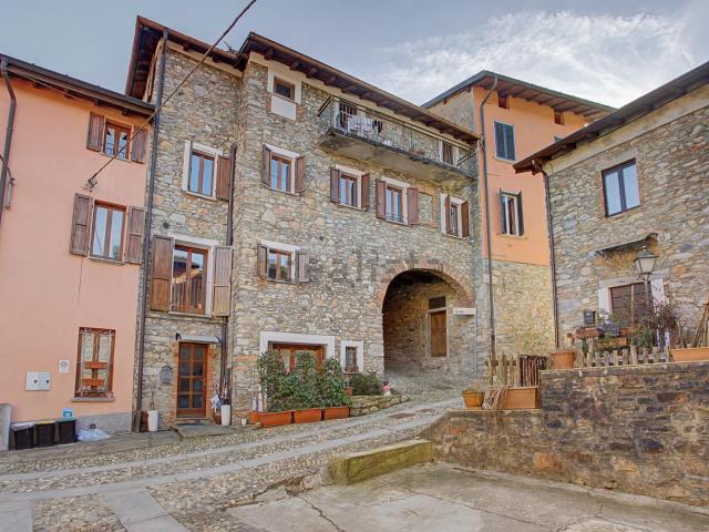 Appartamento in vendita di 129 m² in Via Jardini, 14