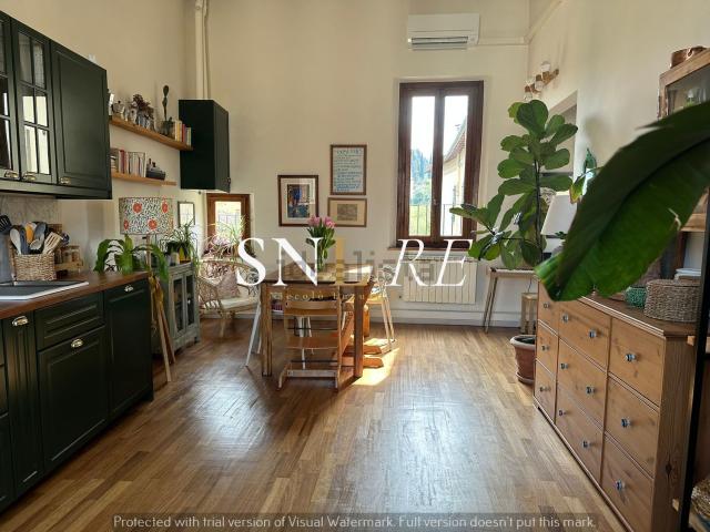 Appartamento in vendita di 129 m² in Via Ferdinando Ciolini