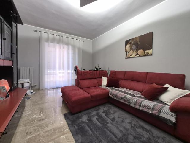 Appartamento in vendita di 129 m² in Via Mincio, 23