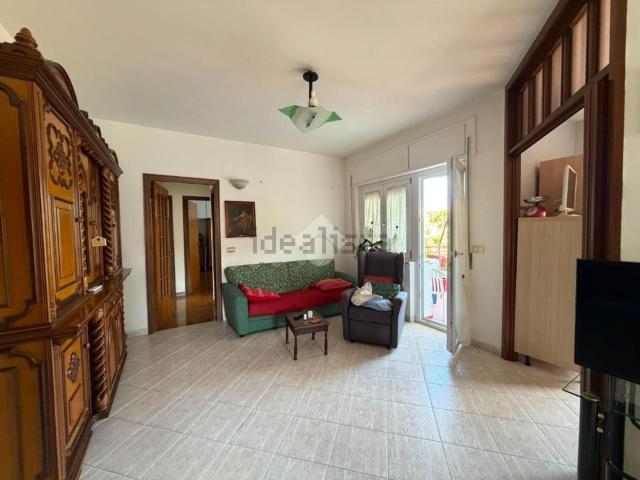 Appartamento in vendita di 129 m² in Via Nosside, 17