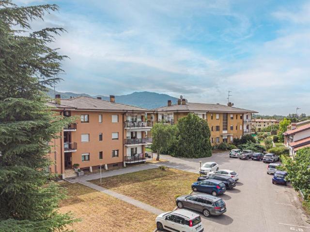 Appartamento in vendita di 129 m² in Via Sofia Pecol, 65