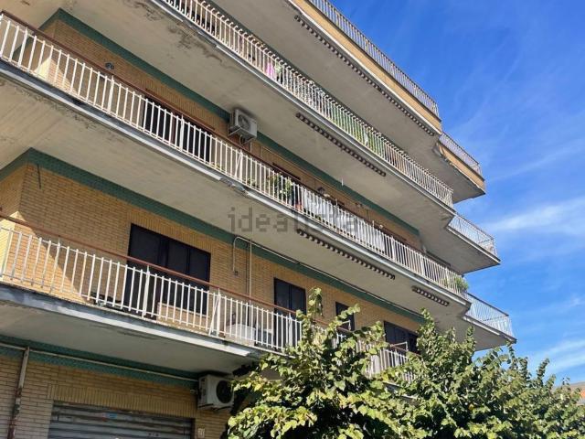 Appartamento in vendita di 129 m² in Via Salussola, 19