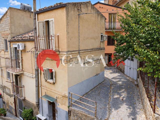 Appartamento in vendita di 129 m² in Via San Michele