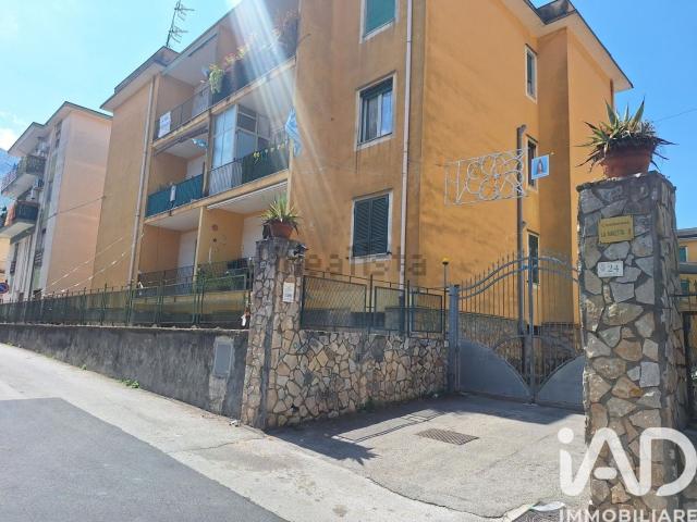 Appartamento in vendita di 129 m² in Via Ponte Aiello, 24