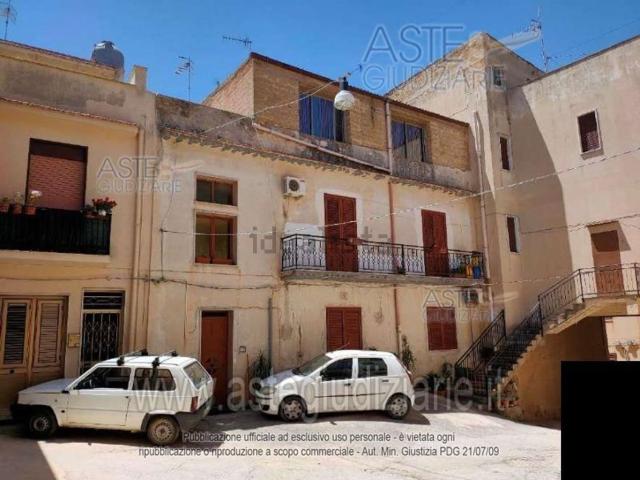 Appartamento in vendita di 129 m² in Via Roma, 146
