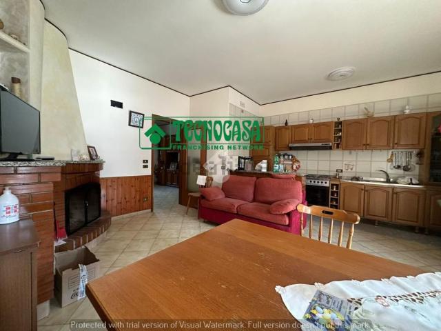 Appartamento in vendita di 129 m² in Via Taverna Campanile, 335
