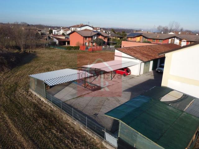 Appartamento in vendita di 129 m² in Viale Venezia, 33