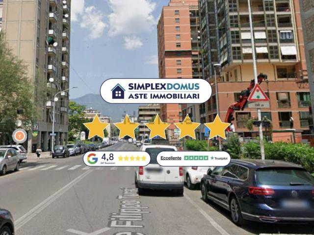 Appartamento in vendita di 129 m² in Viale Filippo Turati