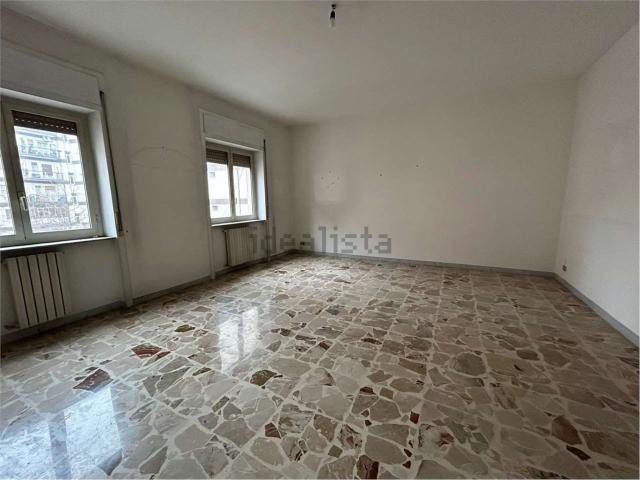 Appartamento in vendita di 129 m² in Viale Guglielmo Marconi, 50