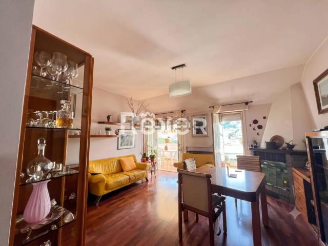 Appartamento in vendita di 129 m² in Viale Monte Sirente, 39