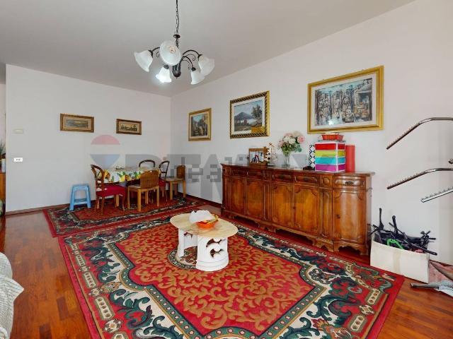 Appartamento in vendita di 129 m² in Viale San Lazzaro, 118