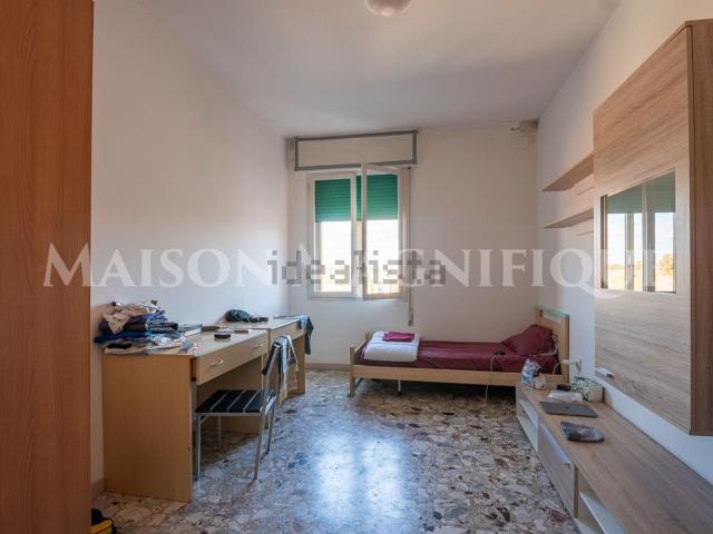 Appartamento in vendita di 129 m² in Corso della Giovecca