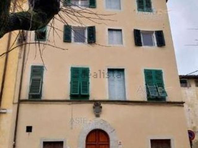 Appartamento in vendita di 129 m² in Piazza Carlo Anzilotti, 6